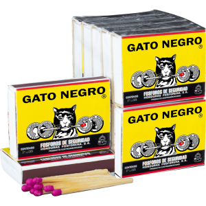 Gato negro fosforo