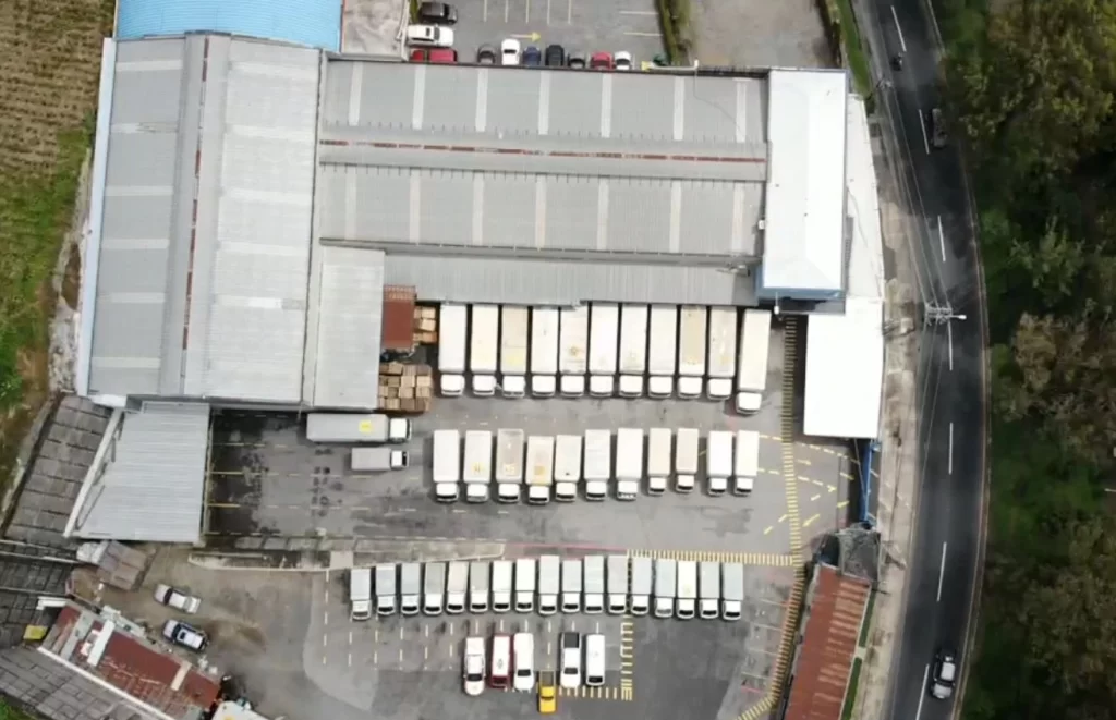 bodega anterior DR Corporación